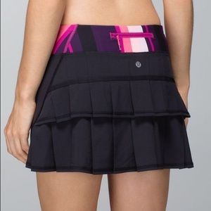 Lululemon Black/Pink/Purple Pace Setter Skirt